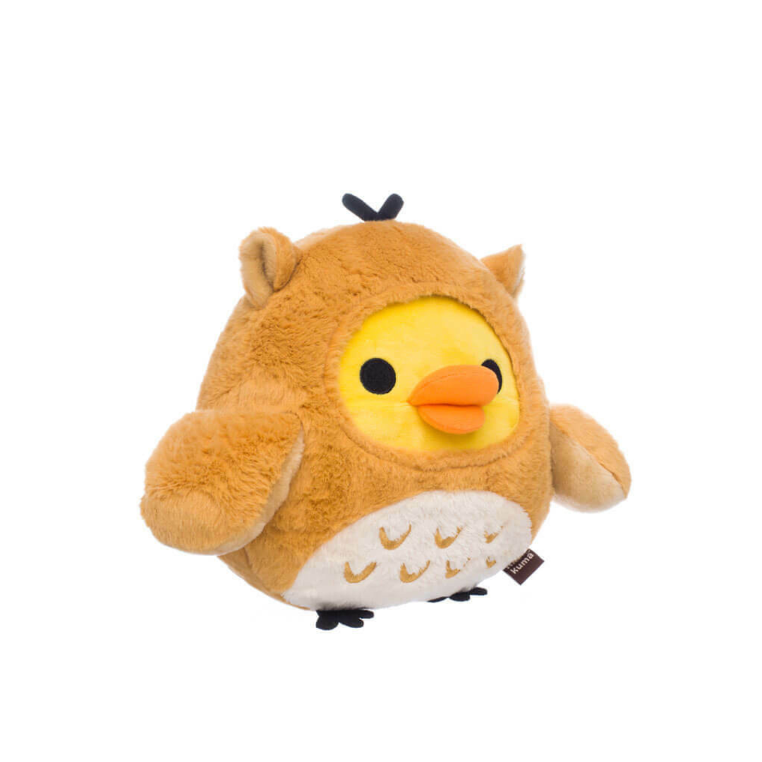 Kiiroitori Dressed as an owl
