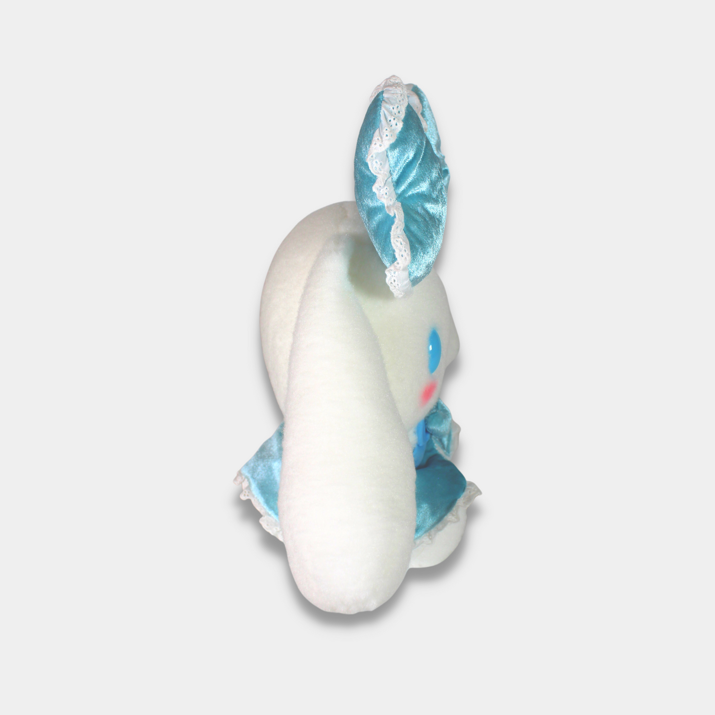 Cinnamoroll Cape Ribbon Plush (M)