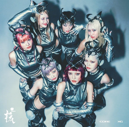 XG 1ST FULL ALBUM [THE CORE - 核/REGULAR VER.]