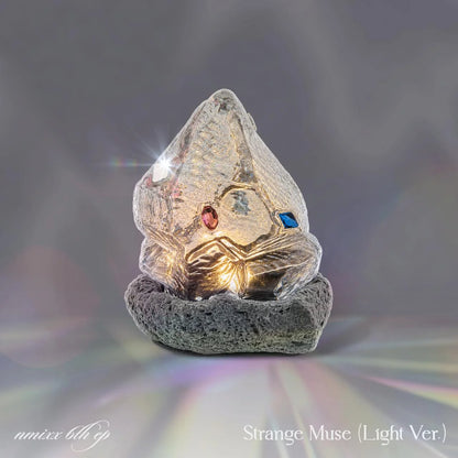 [PRE-ORDER] NMIXX 6th EP [Strange Muse] (Light Ver.)