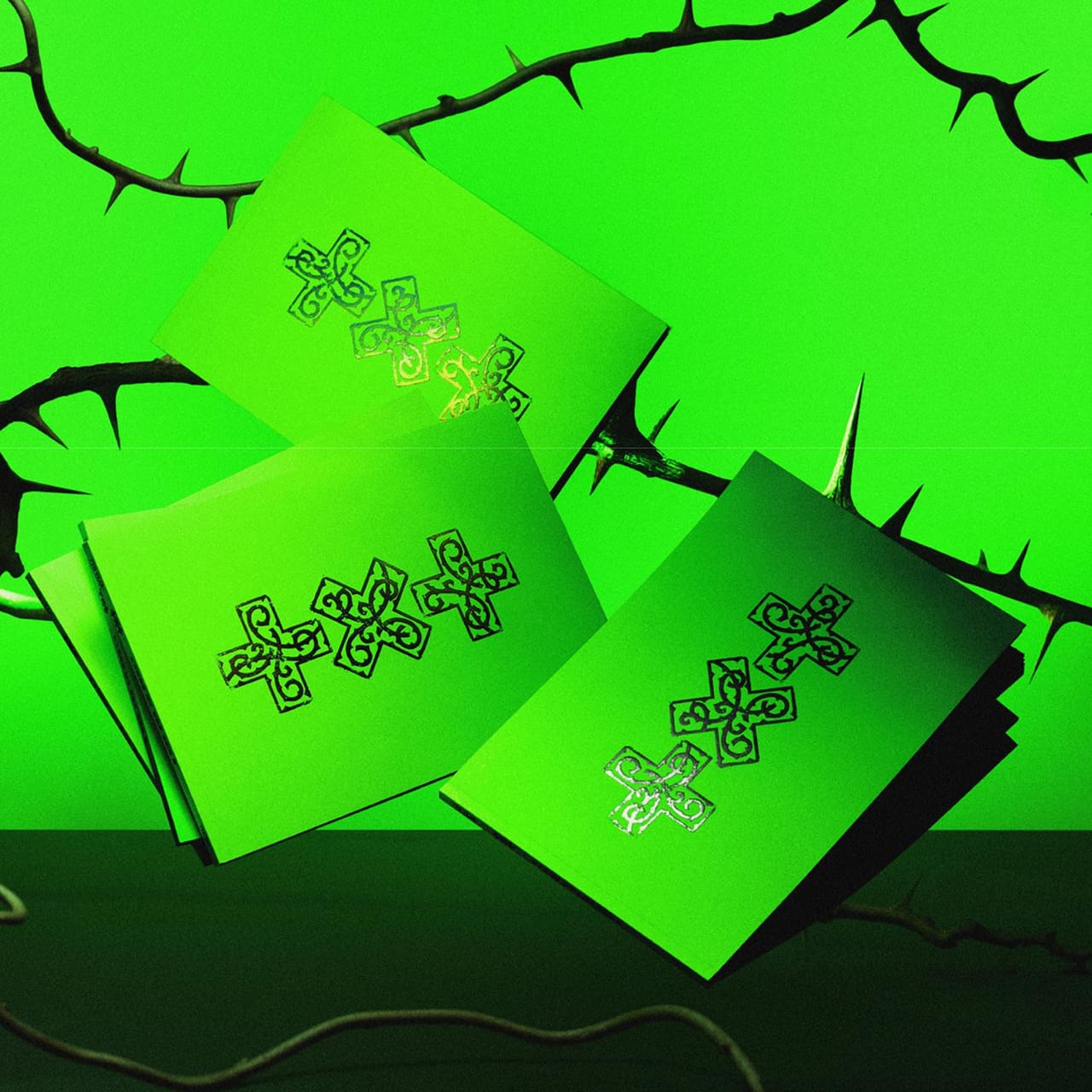 TOMORROW X TOGETHER (TXT) 7TH YEAR: A moment of Stillness in the Thorns (THORN Ver.) RANDOM