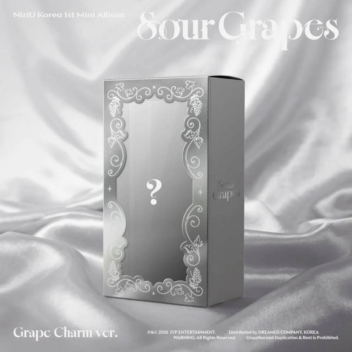 NiziU Sour Grapes Grape Charm original cover