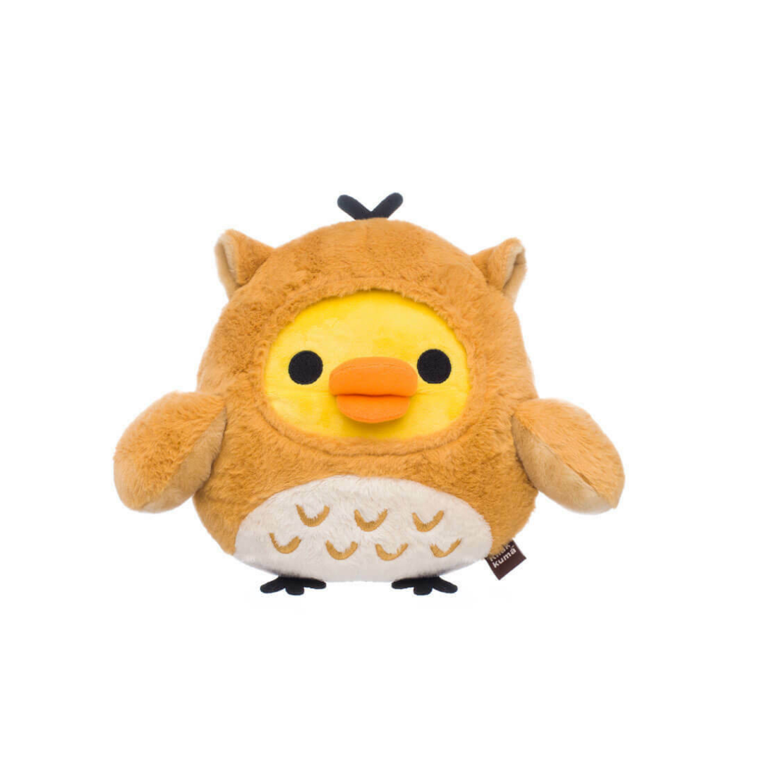 Kiiroitori Dressed as an owl